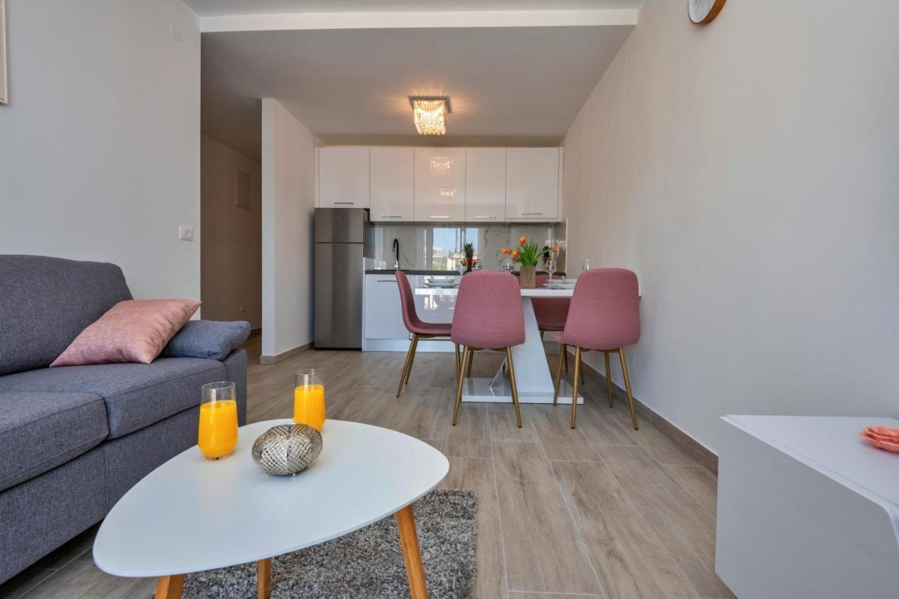 Luxury Apartment Makarska 2Min From Beach エクステリア 写真