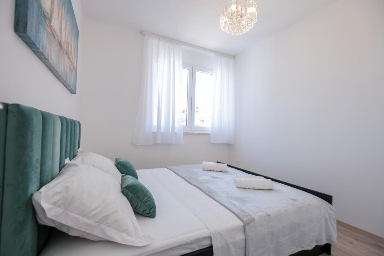 Luxury Apartment Makarska 2Min From Beach エクステリア 写真