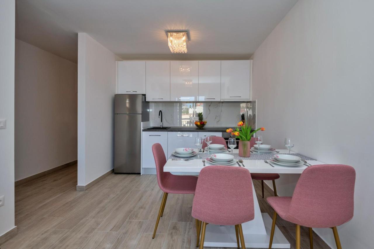 Luxury Apartment Makarska 2Min From Beach エクステリア 写真