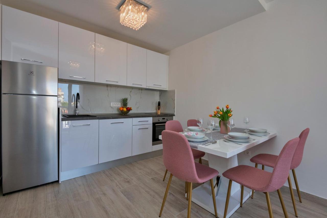 Luxury Apartment Makarska 2Min From Beach エクステリア 写真